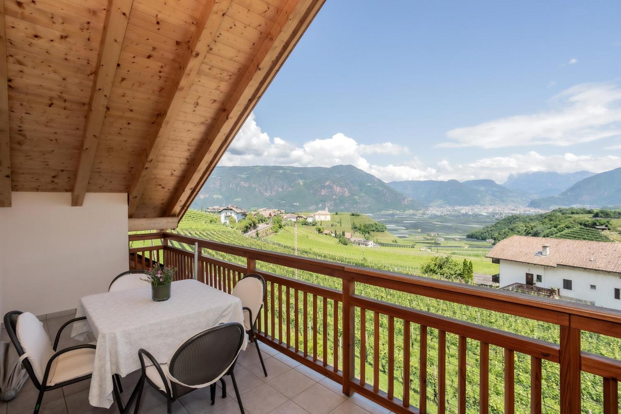 Egarter Apartment Appiano Sulla Strada Del Vino Exterior photo